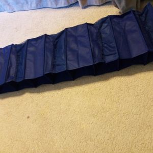 Hanging shoe organizer